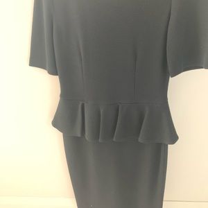 Black dress St. John Caviar